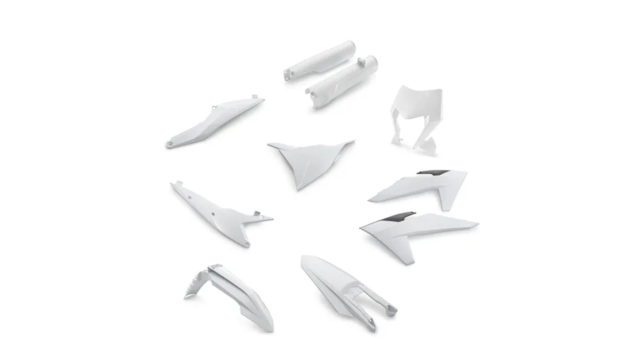 Plastic parts kit