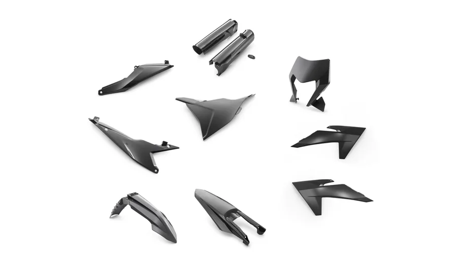 Plastic parts kit