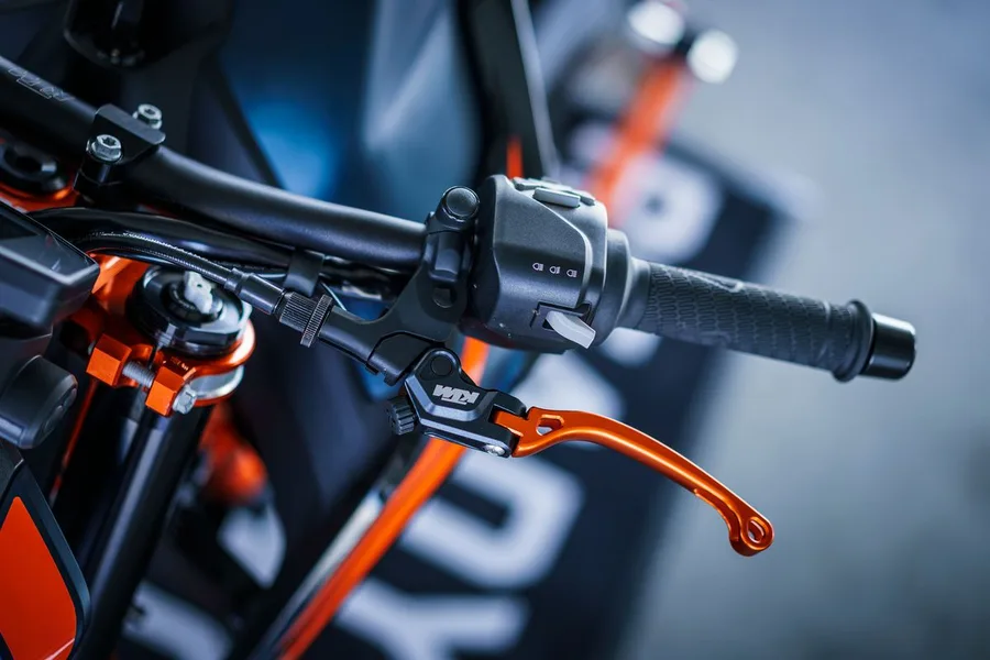 Clutch lever